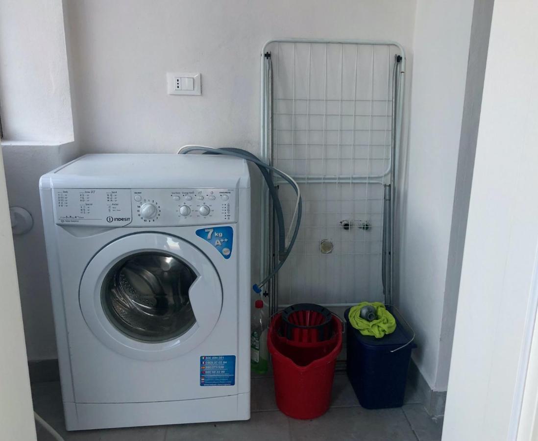 Ferienwohnung Casa Sissi Riva di Solto Exterior foto