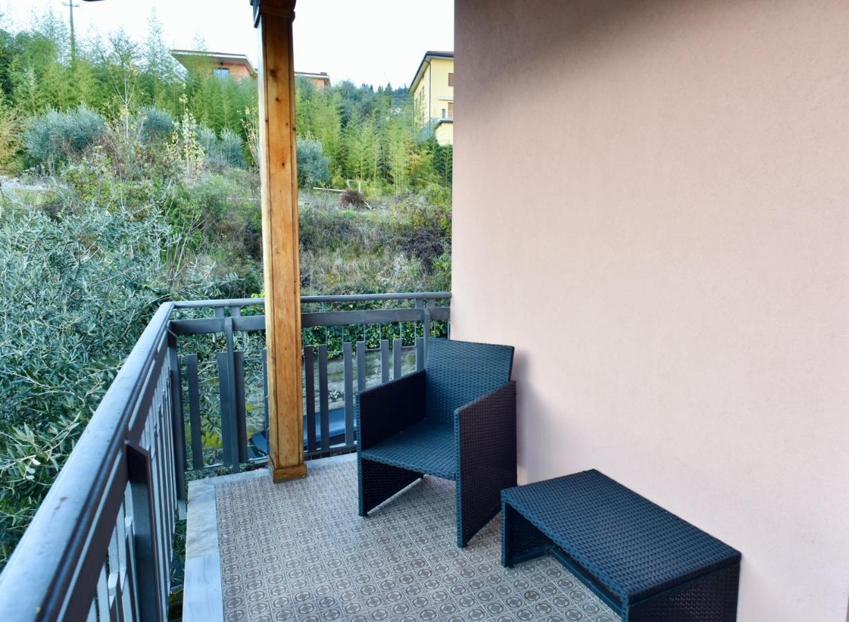 Ferienwohnung Casa Sissi Riva di Solto Exterior foto