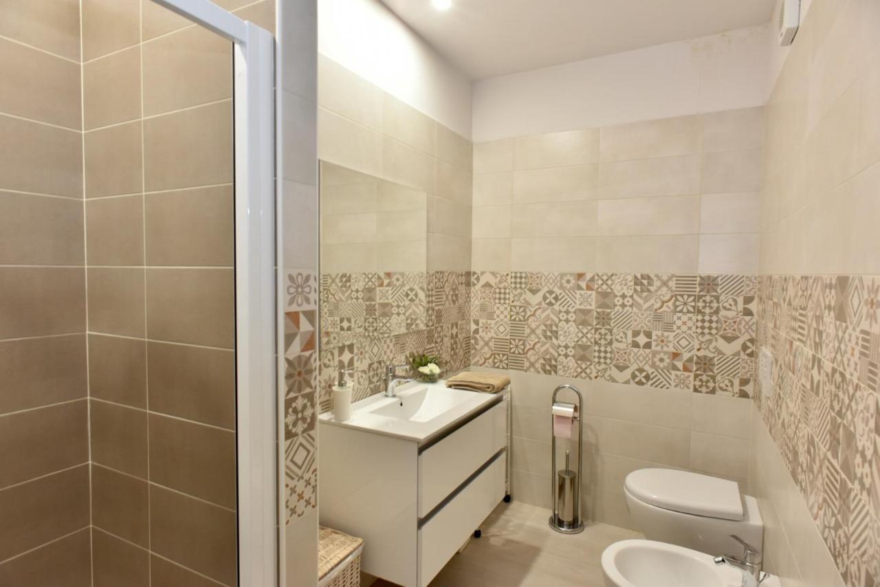 Ferienwohnung Casa Sissi Riva di Solto Exterior foto