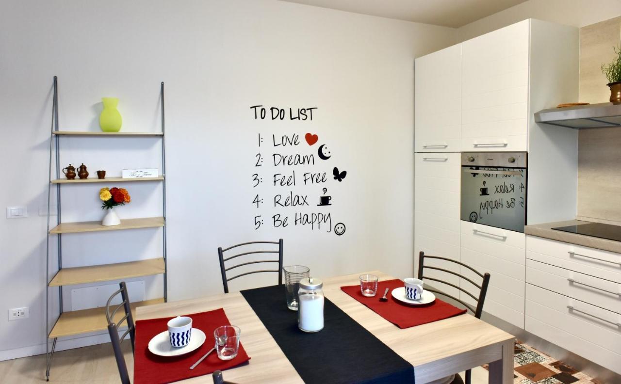 Ferienwohnung Casa Sissi Riva di Solto Exterior foto