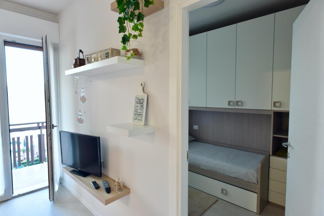 Ferienwohnung Casa Sissi Riva di Solto Exterior foto